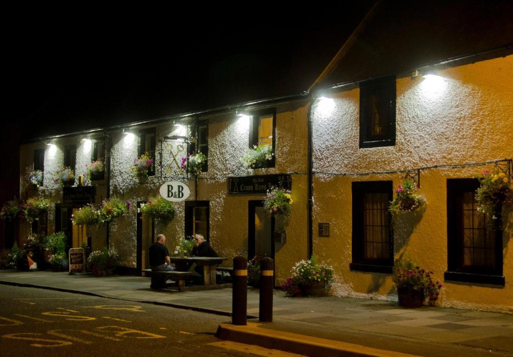 Auld Cross Keys Inn Jedburgh Exterior photo